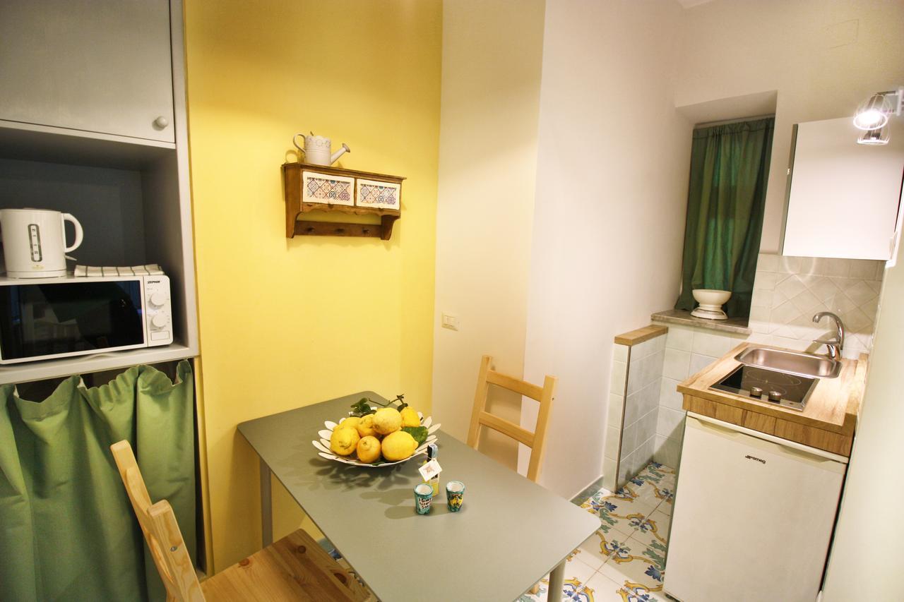 Villa Sorrento Lemons View Esterno foto